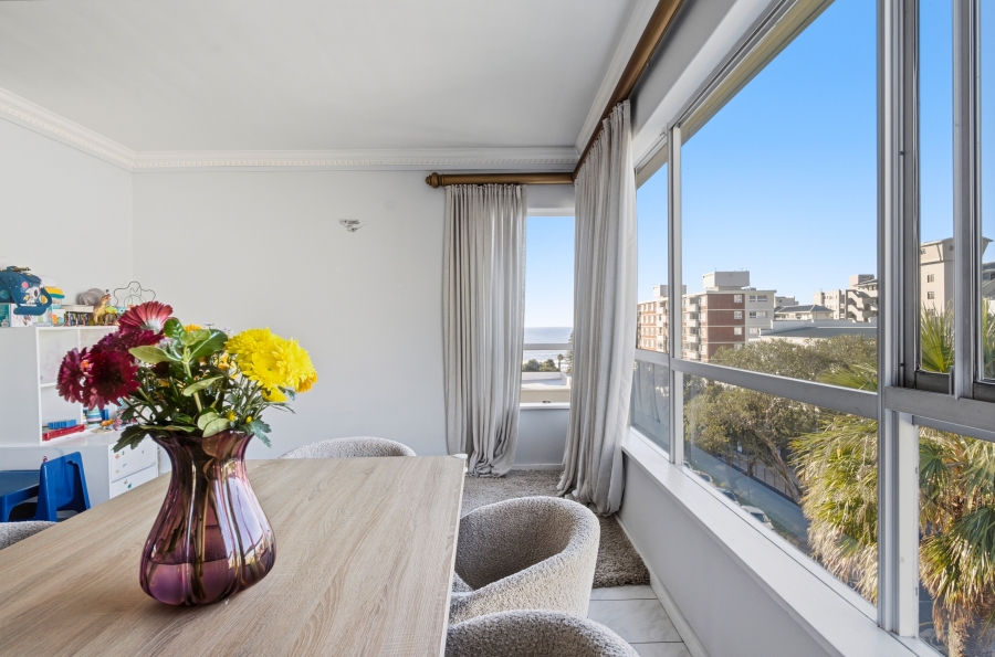 4 Bedroom Property for Sale in Sea Point Western Cape